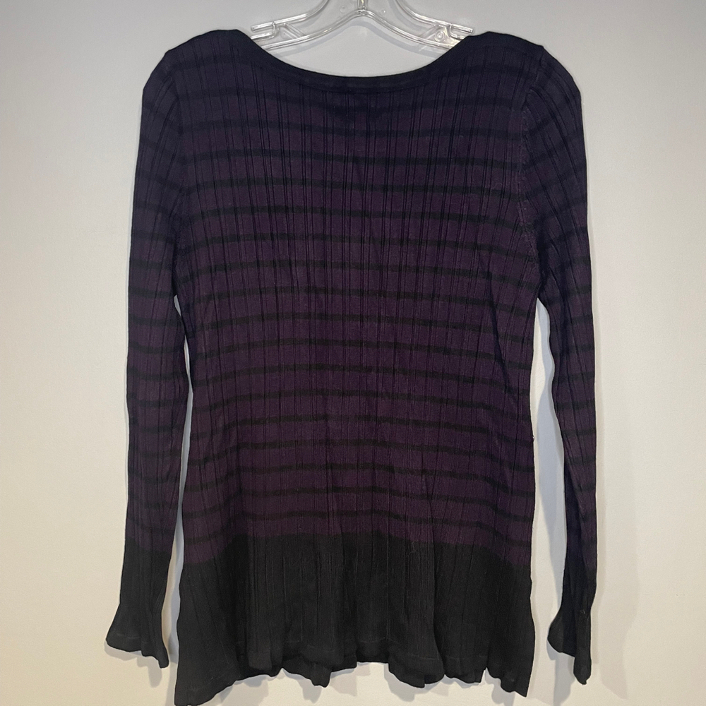 NWT Croft & Barrow Lettuce Edge Tunic Sweater Plum Black Buttons Size Large - Picture 2 of 10